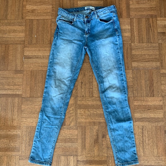 $25 for 2 - Picture 1 of 5